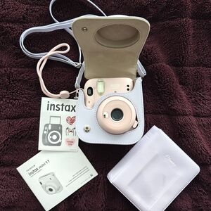 Fujifilm Instax Mini 11 Instant Camera Gift Set - Pink & Purple